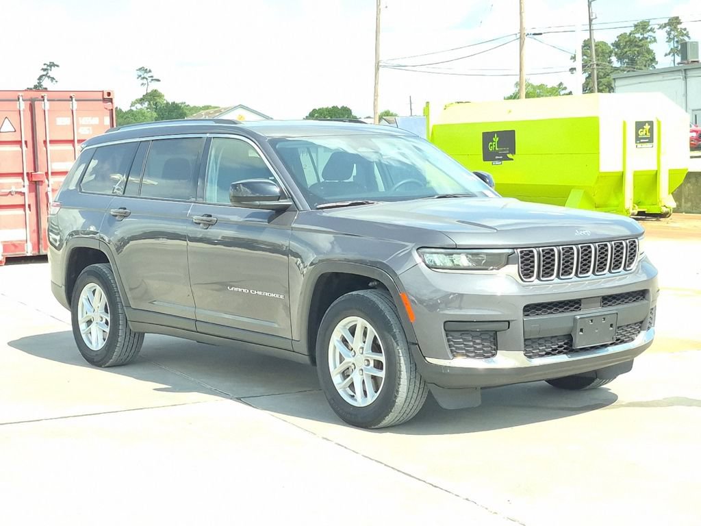 Used 2023 Jeep Grand Cherokee L Laredo AWD/4WD image 8