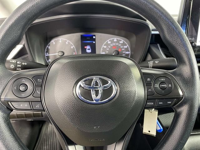 Used 2025 Toyota Corolla LE image 14
