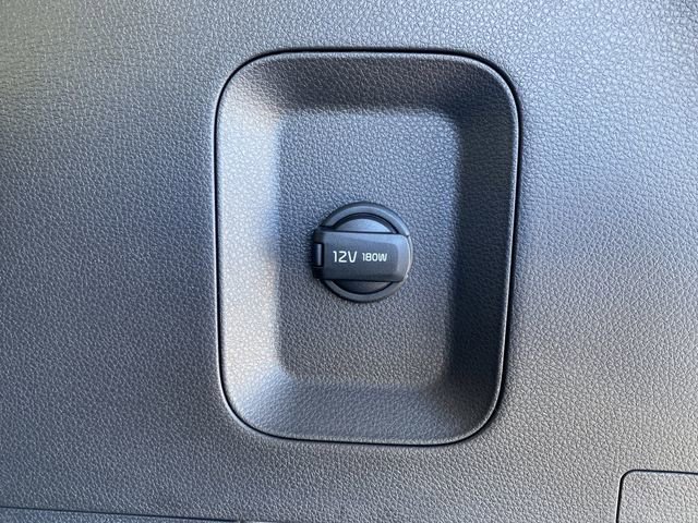 New 2026 Kia Carnival LXS image 16