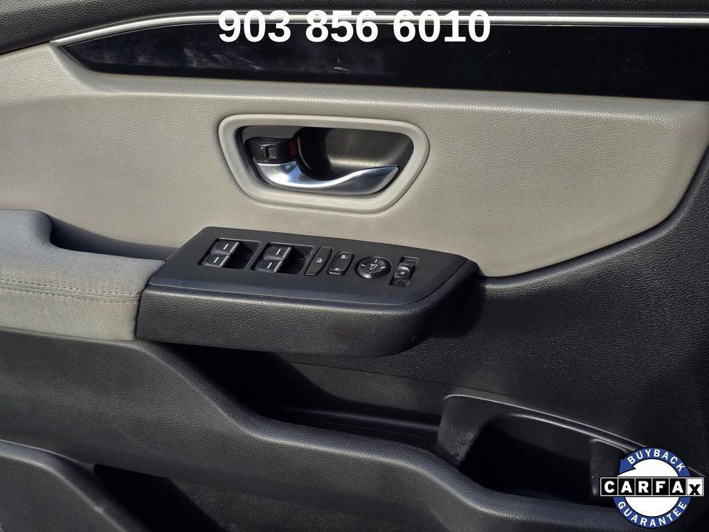 Used 2023 Honda Pilot LX image 19