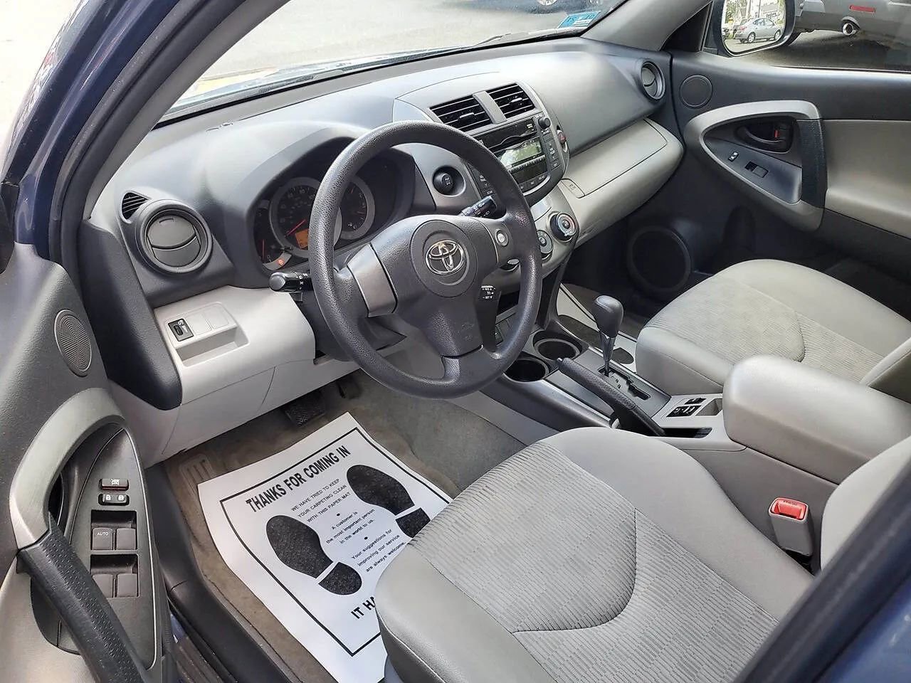 Used 2012 Toyota RAV4 4WD image 10