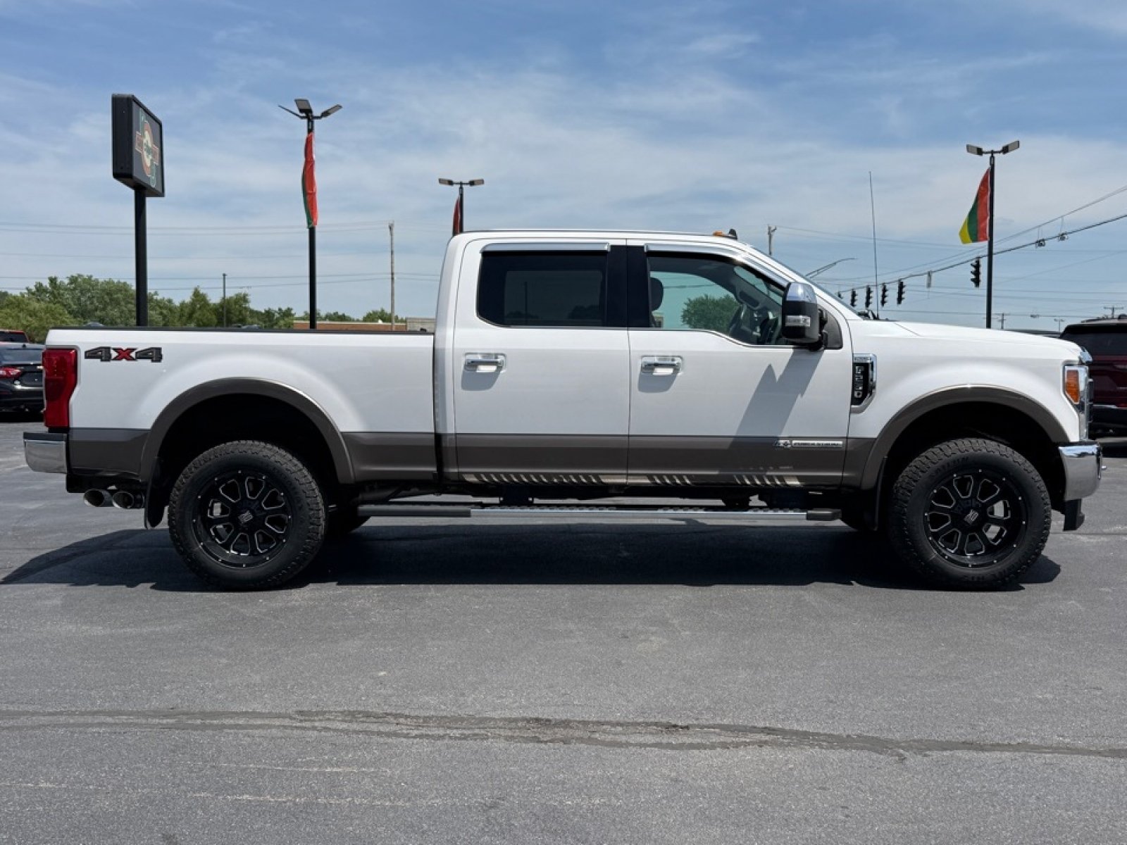 Used 2019 Ford F250 King Ranch w/ King Ranch Ultimate Package AWD/4WD image 9