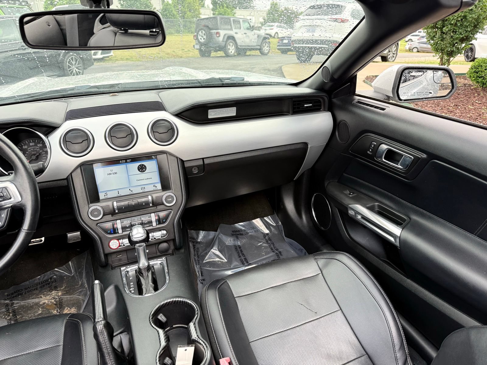 Used 2017 Ford Mustang Premium RWD image 28