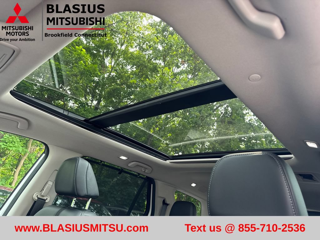 Used 2023 Honda Pilot Touring image 21