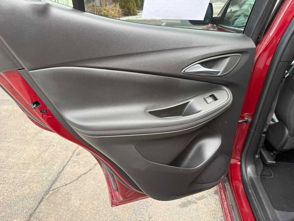 Used 2022 Buick Encore GX Select w/ Experience Buick Package image 20