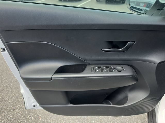Used 2024 Hyundai Kona SEL FWD image 16