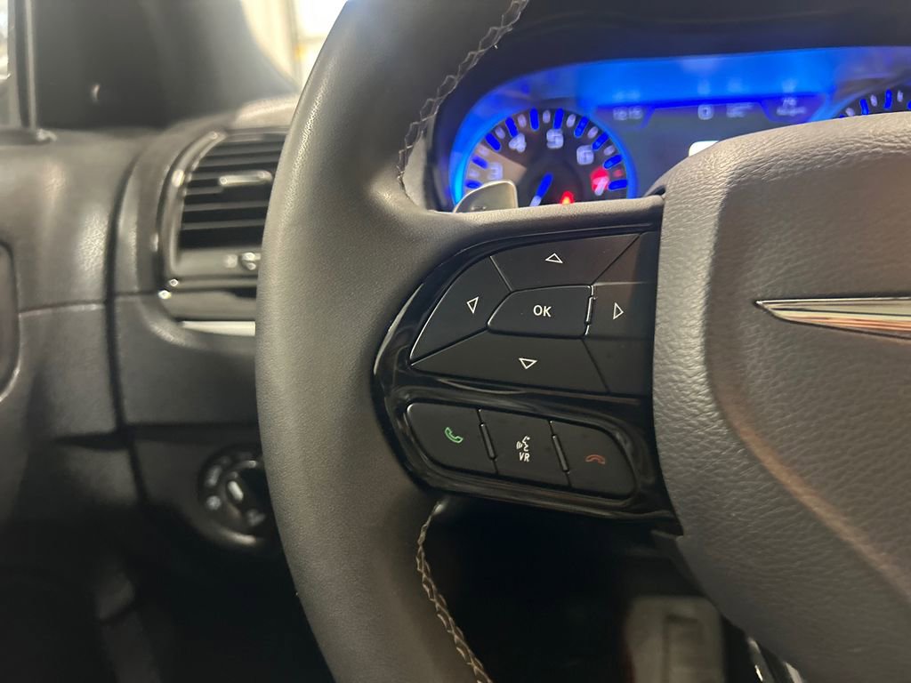 Used 2023 Chrysler 300 S image 19