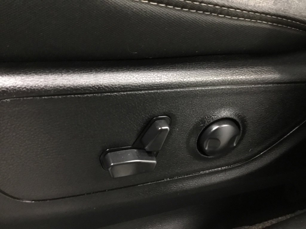 Used 2023 RAM 1500 Big Horn AWD/4WD image 8