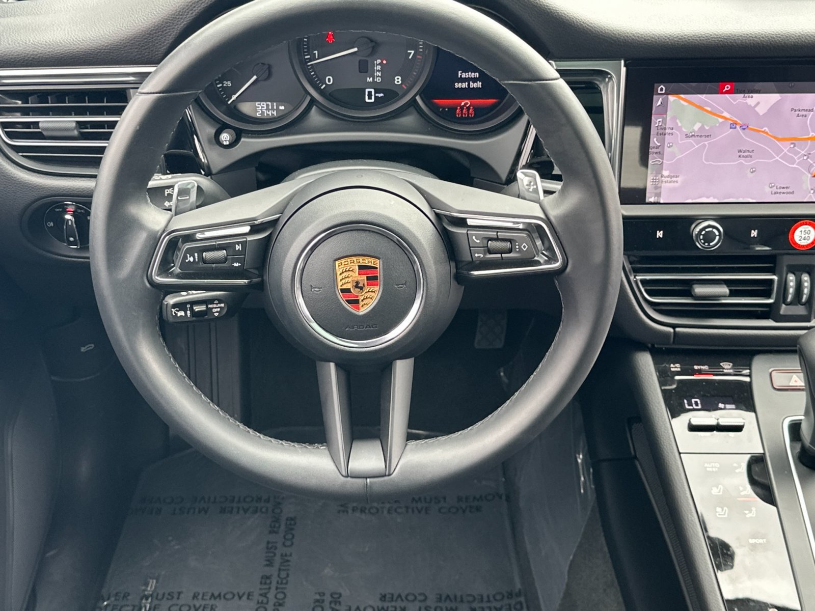 Certified 2026 Porsche Macan AWD/4WD image 20