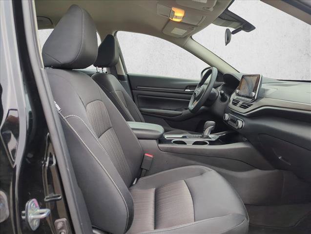 Used 2024 Nissan Altima 2.5 SV image 20