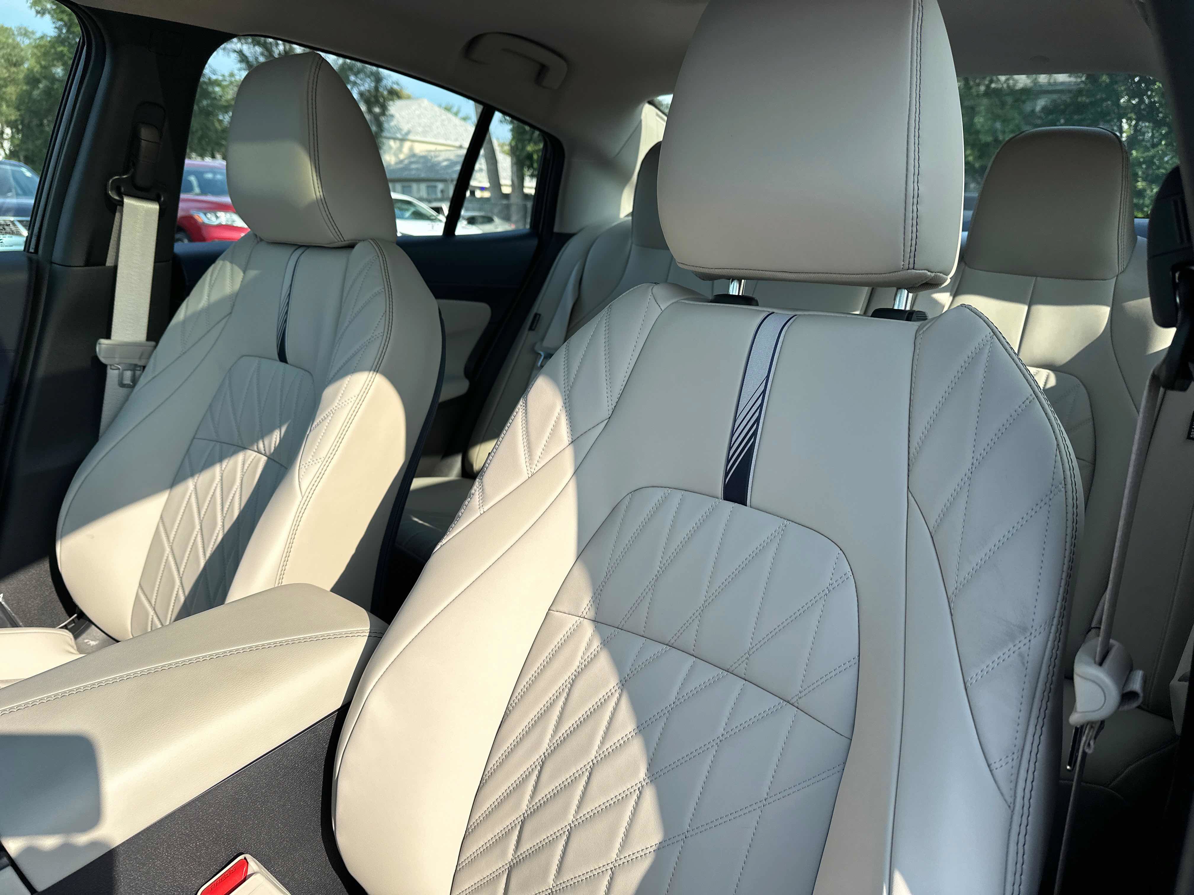 New 2027 Nissan Sentra SL w/ Floor Mat Package FWD image 24
