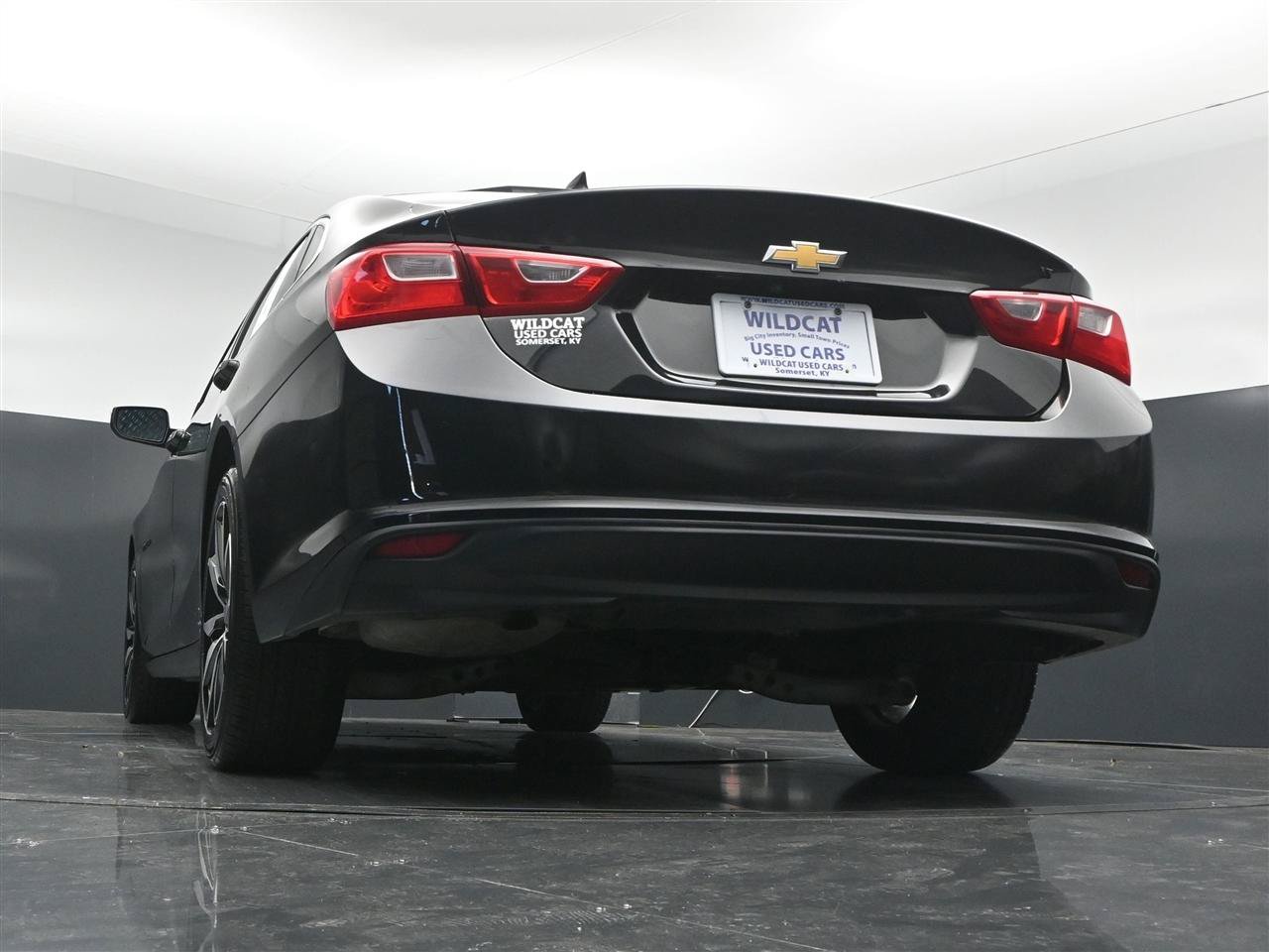 Used 2018 Chevrolet Malibu LT FWD image 33
