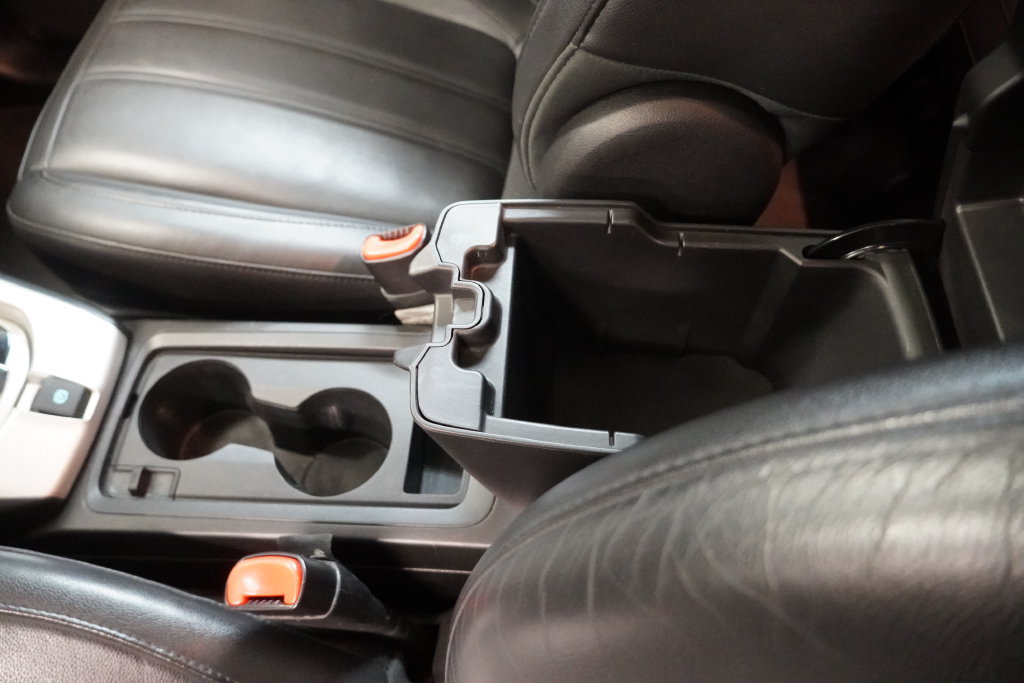 Used 2014 Chevrolet Captiva Sport LTZ FWD image 24