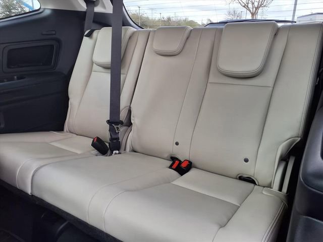 Certified 2024 Subaru Ascent Limited w/ Technology Package image 12