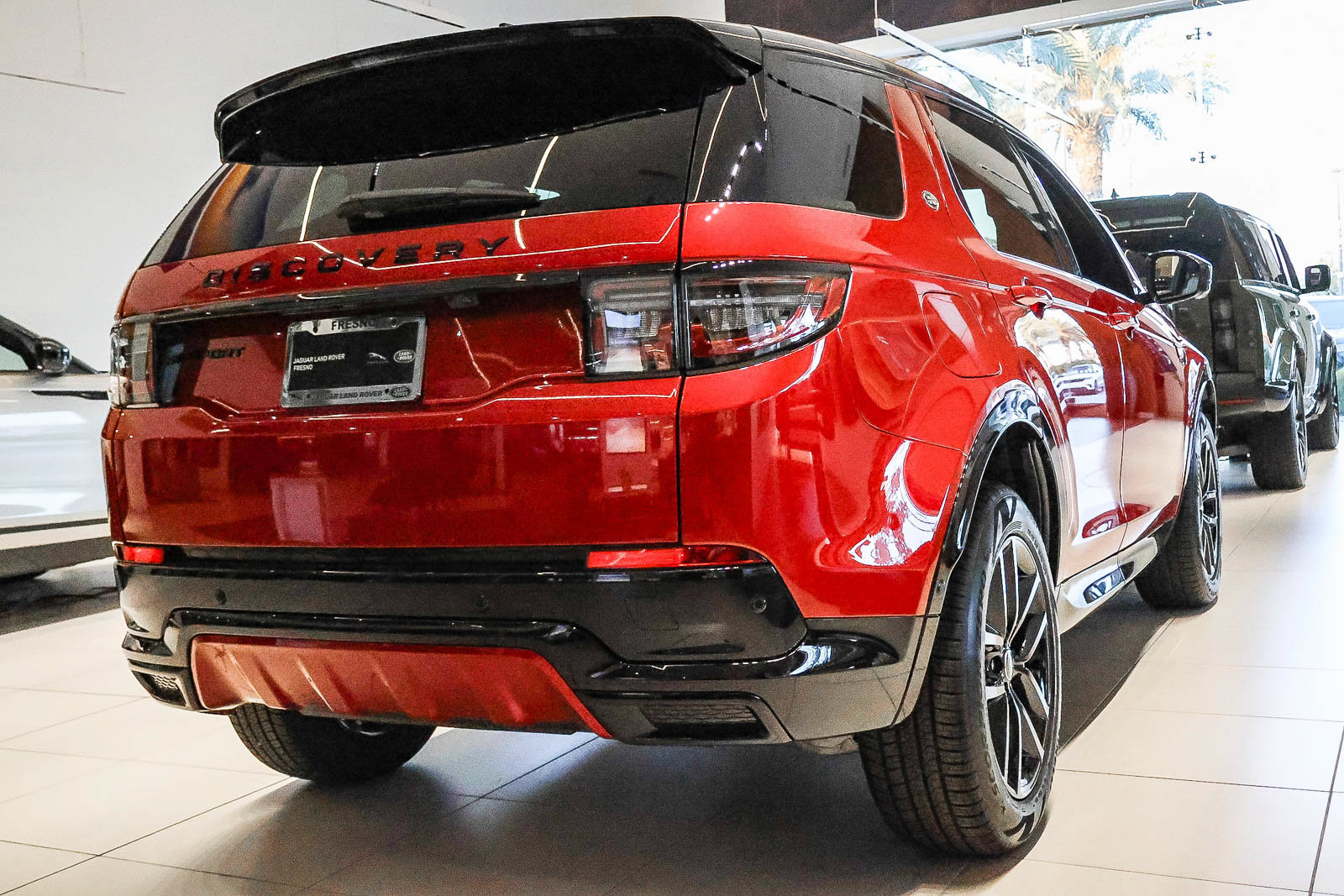 New 2026 Land Rover Discovery Sport Landmark AWD/4WD image 4