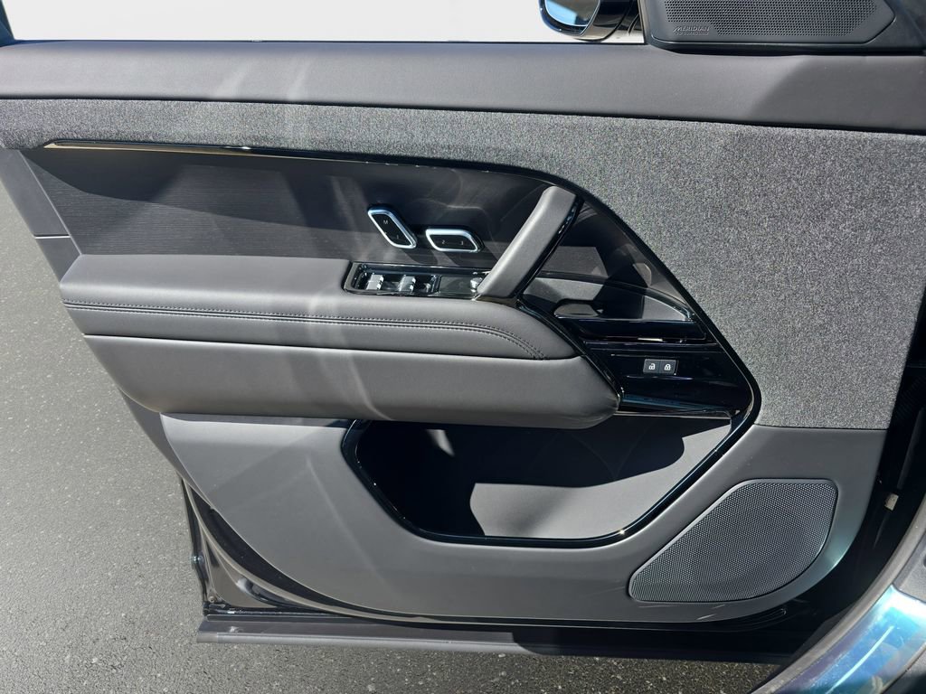 New 2026 Land Rover Range Rover Sport Dynamic SE AWD/4WD image 28