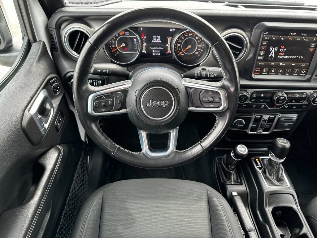 Used 2020 Jeep Wrangler Unlimited Sahara image 13