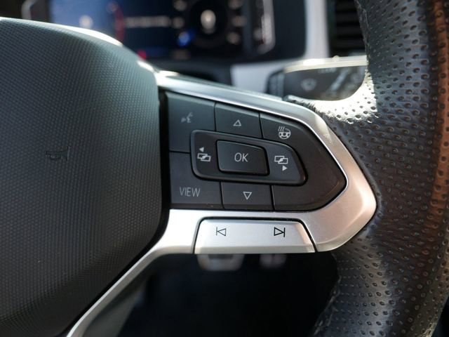 Certified 2023 Volkswagen Atlas Cross Sport SEL R-Line AWD/4WD image 26