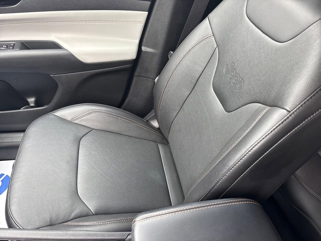 Certified 2022 Jeep Compass Limited image 26