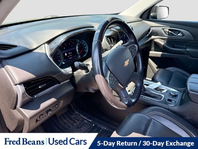 Used 2021 Chevrolet Traverse Premier w/ Redline Edition AWD/4WD image 11