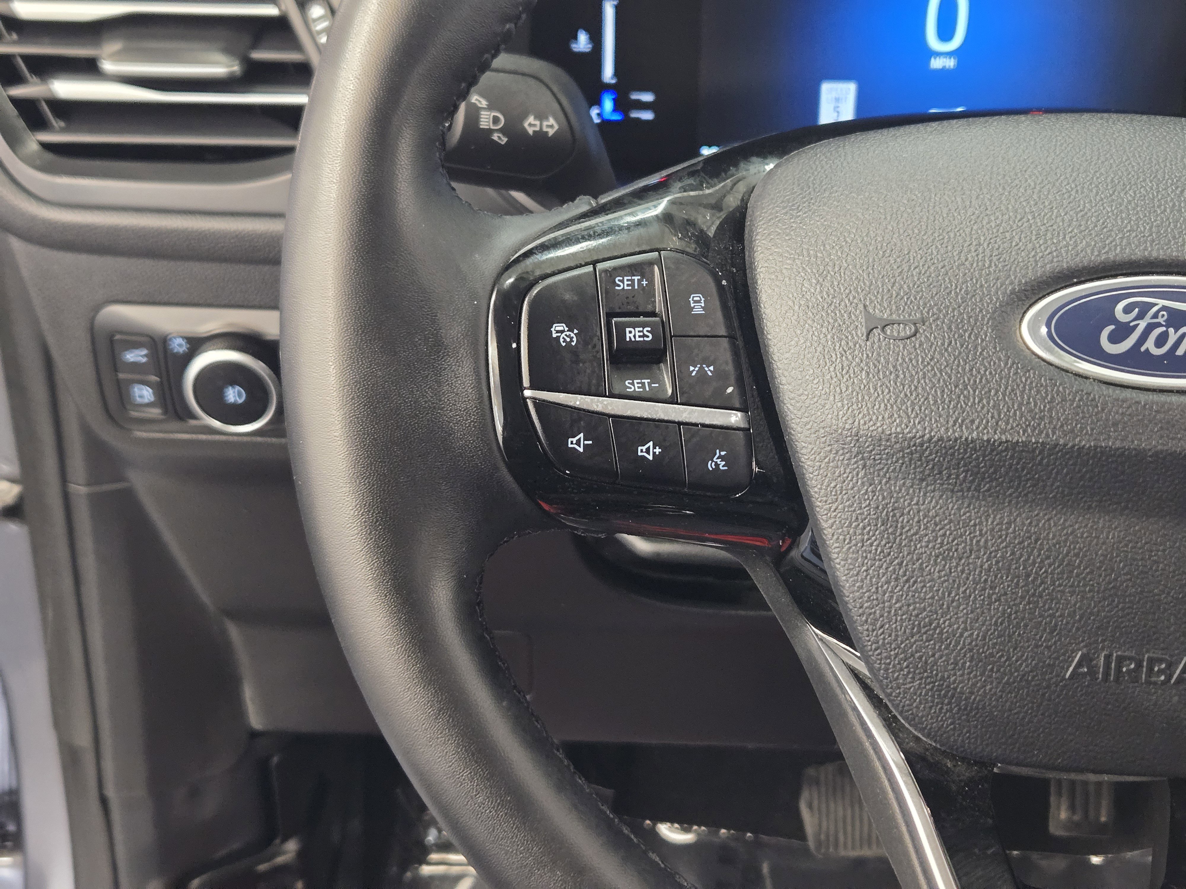 Certified 2024 Ford Escape PHEV image 26