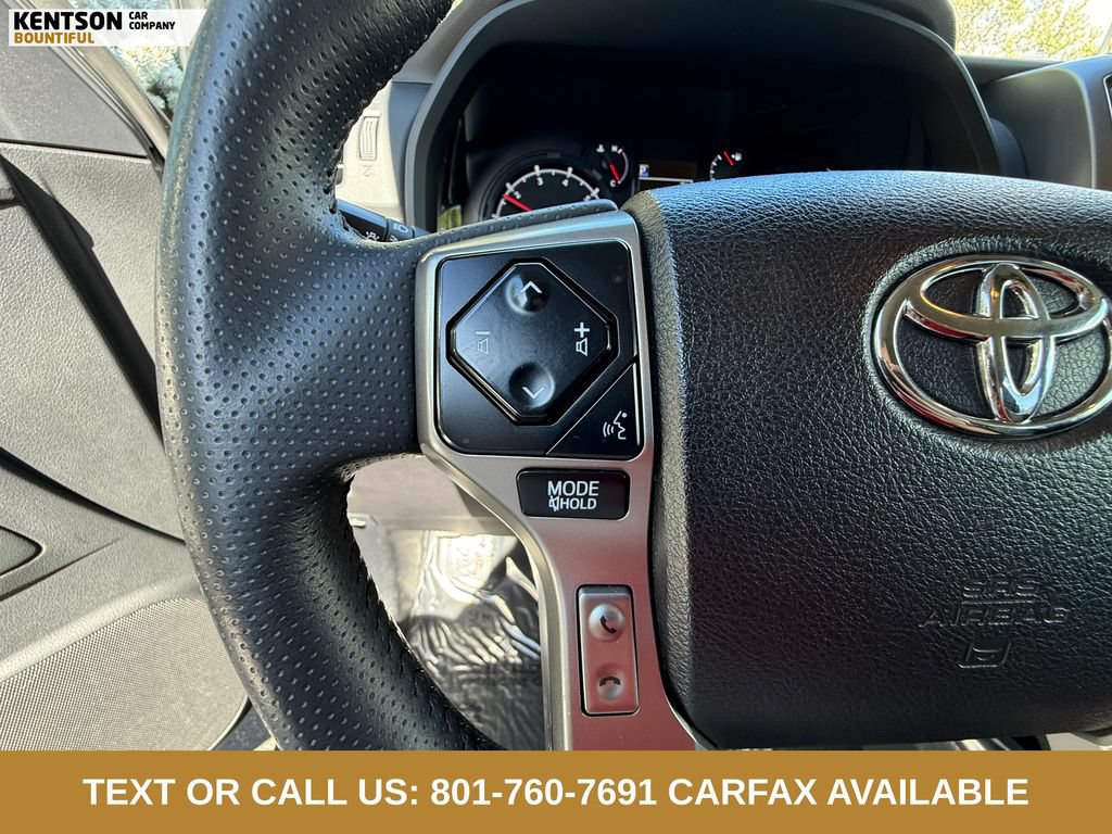 Used 2024 Toyota 4Runner SR5 AWD/4WD image 19