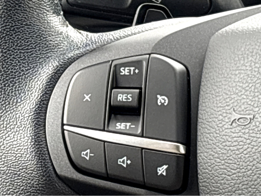 Used 2020 Ford Explorer XLT w/ Comfort Package image 14