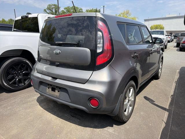 Used 2017 Kia Soul w/ Convenience Package FWD image 5