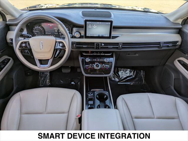 Used 2022 Lincoln Corsair Standard image 23