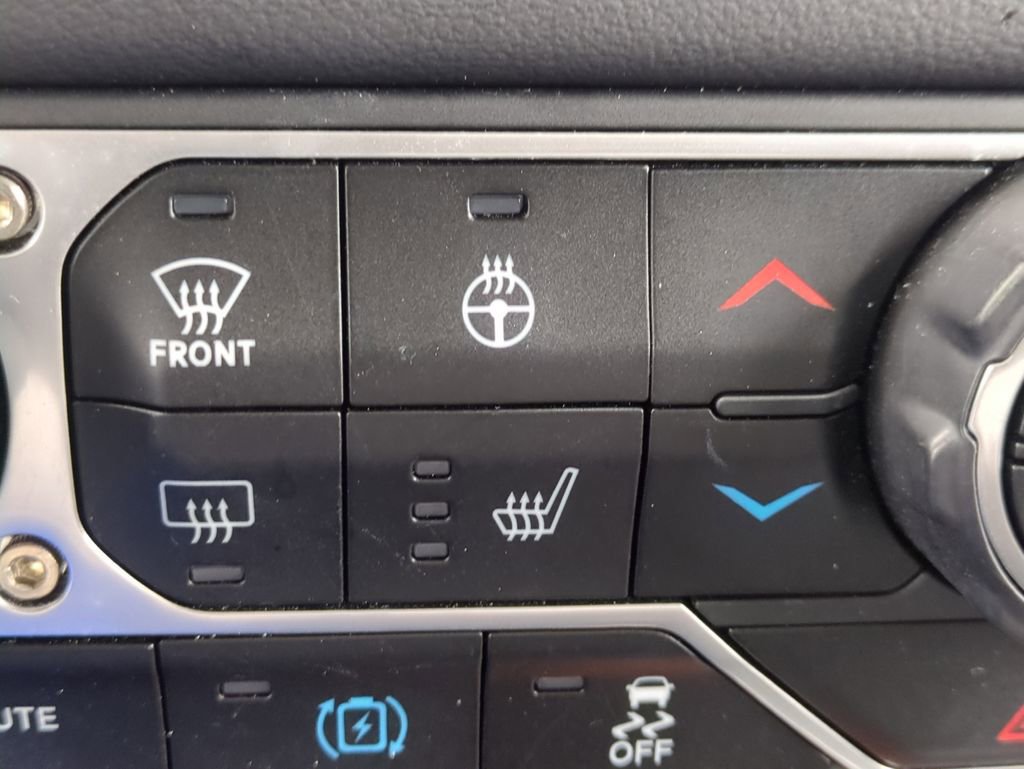 Used 2025 Jeep Wrangler Sahara 4xe w/ Safety Group image 25