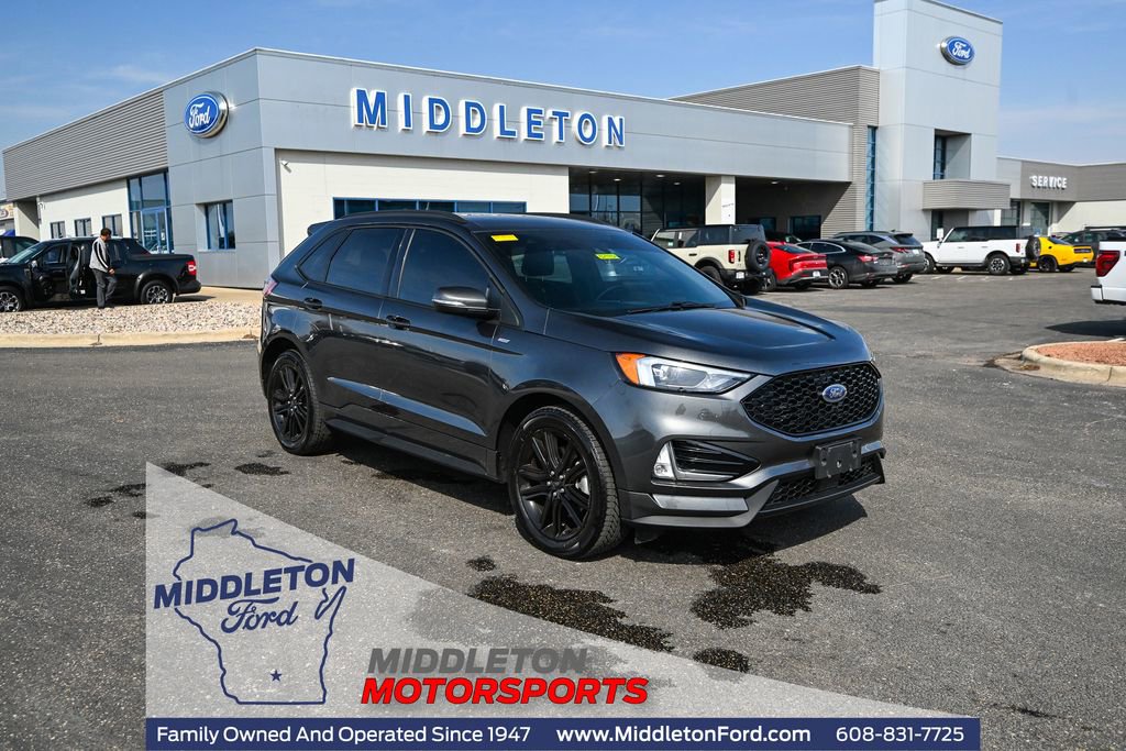 Used 2020 Ford Edge ST-Line w/ Cold Weather Package image 1