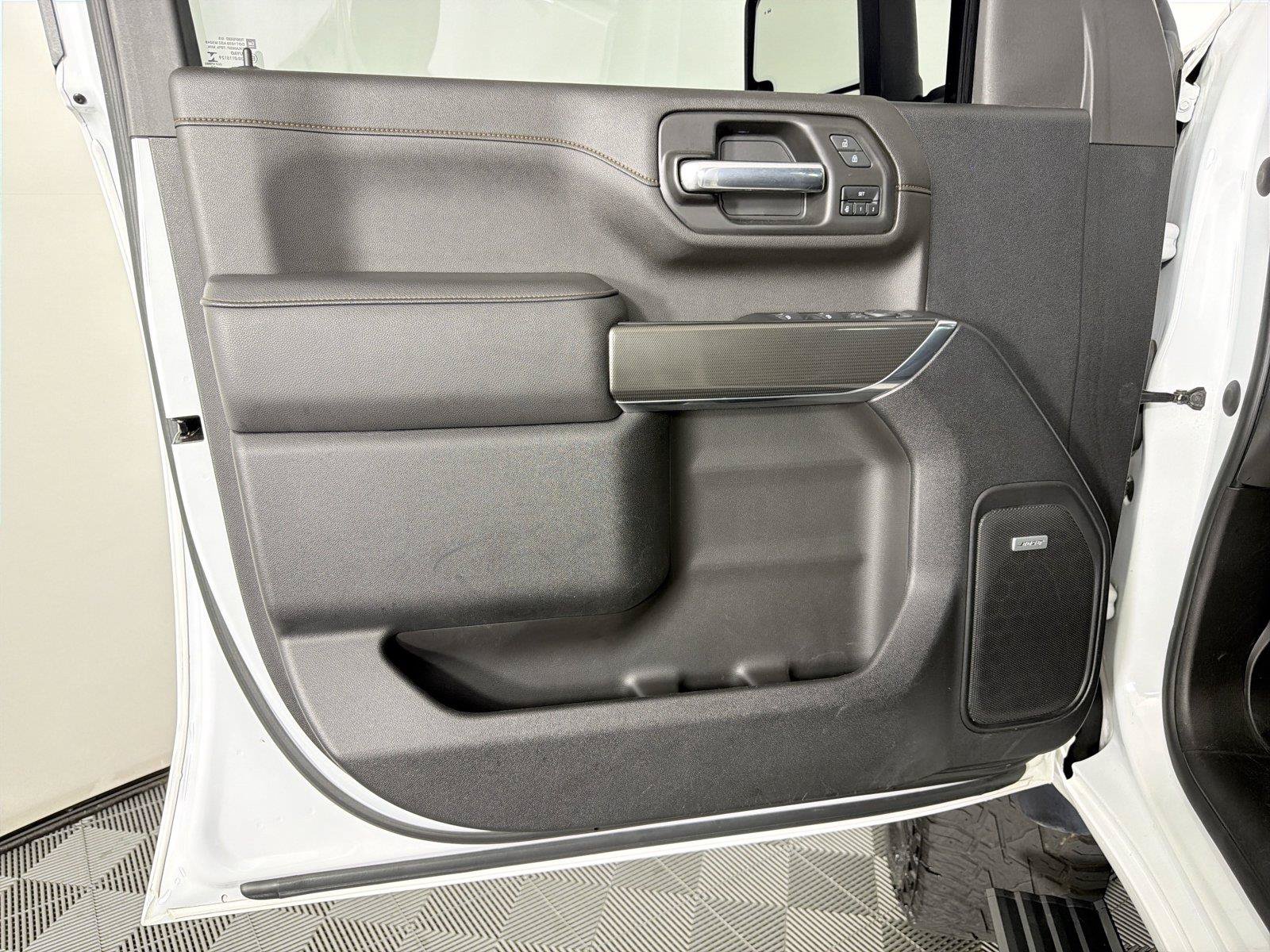 Certified 2022 GMC Sierra 2500 AT4 w/ AT4 Premium Plus Package AWD/4WD image 9