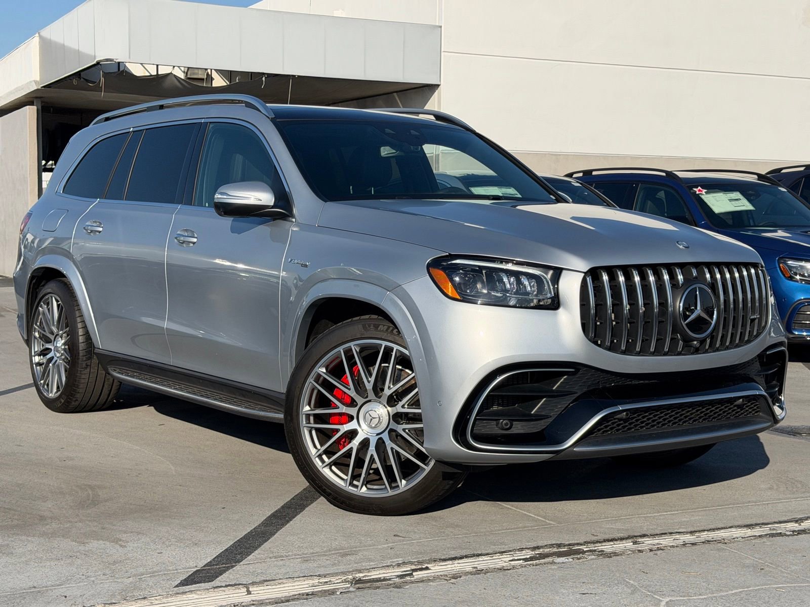 Used 2024 Mercedes-Benz GLS 63 AMG 4MATIC image 2