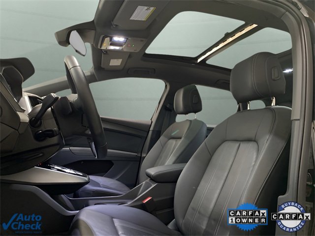 Used 2024 Audi Q4 e-tron Premium image 17