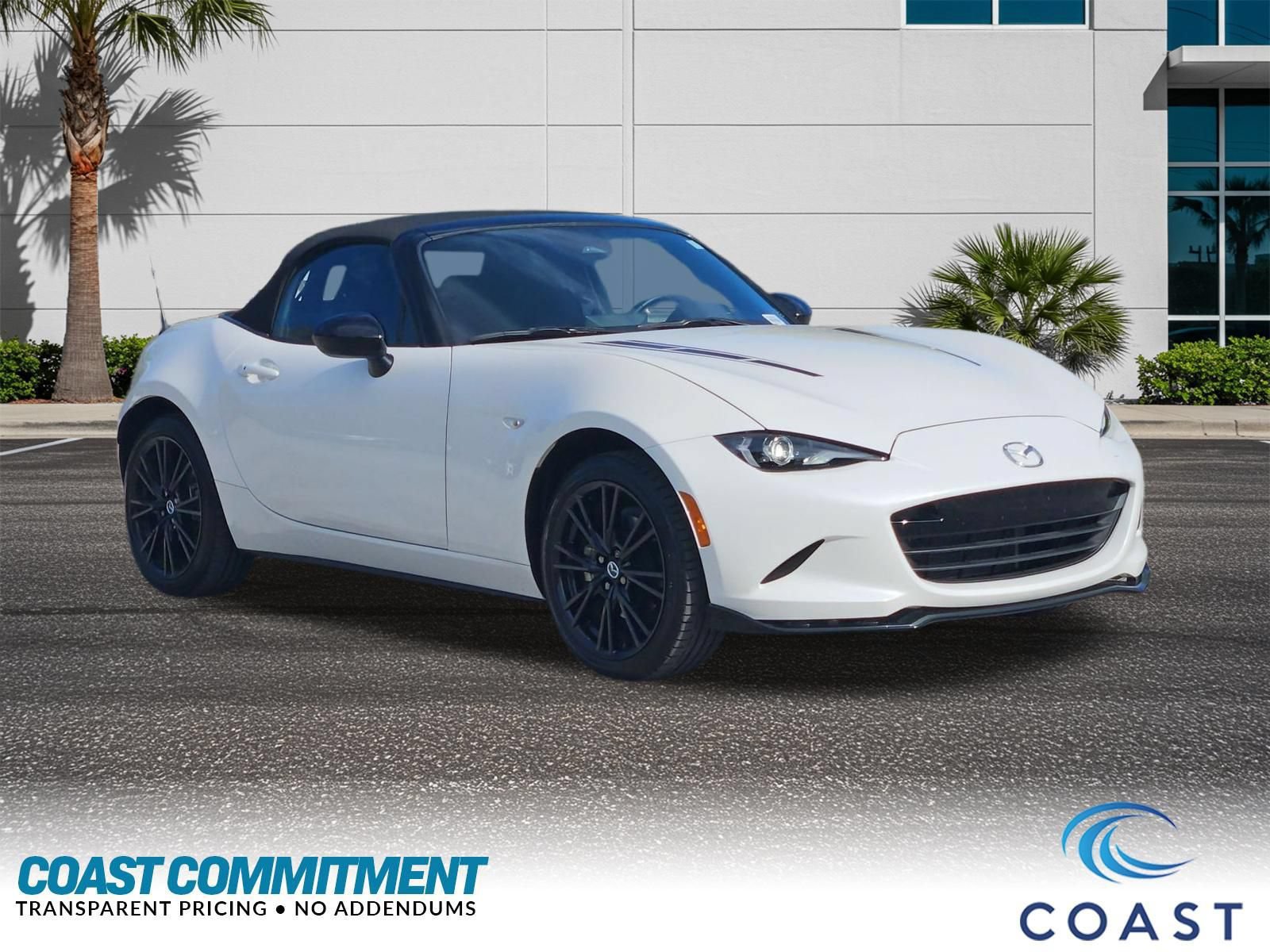 Certified 2024 MAZDA MX-5 Miata Club RWD image 5