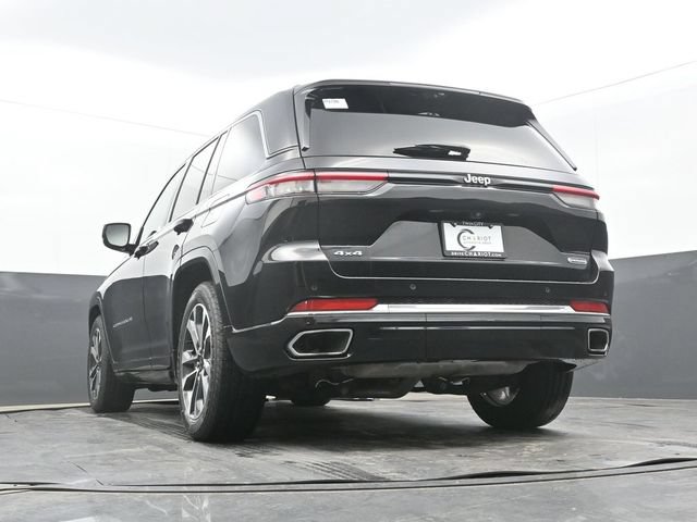 Used 2023 Jeep Grand Cherokee Overland w/ Adv Protech Group III AWD/4WD image 57