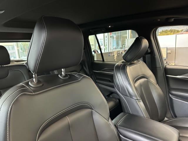 Used 2024 Jeep Grand Cherokee Limited 4xe image 31