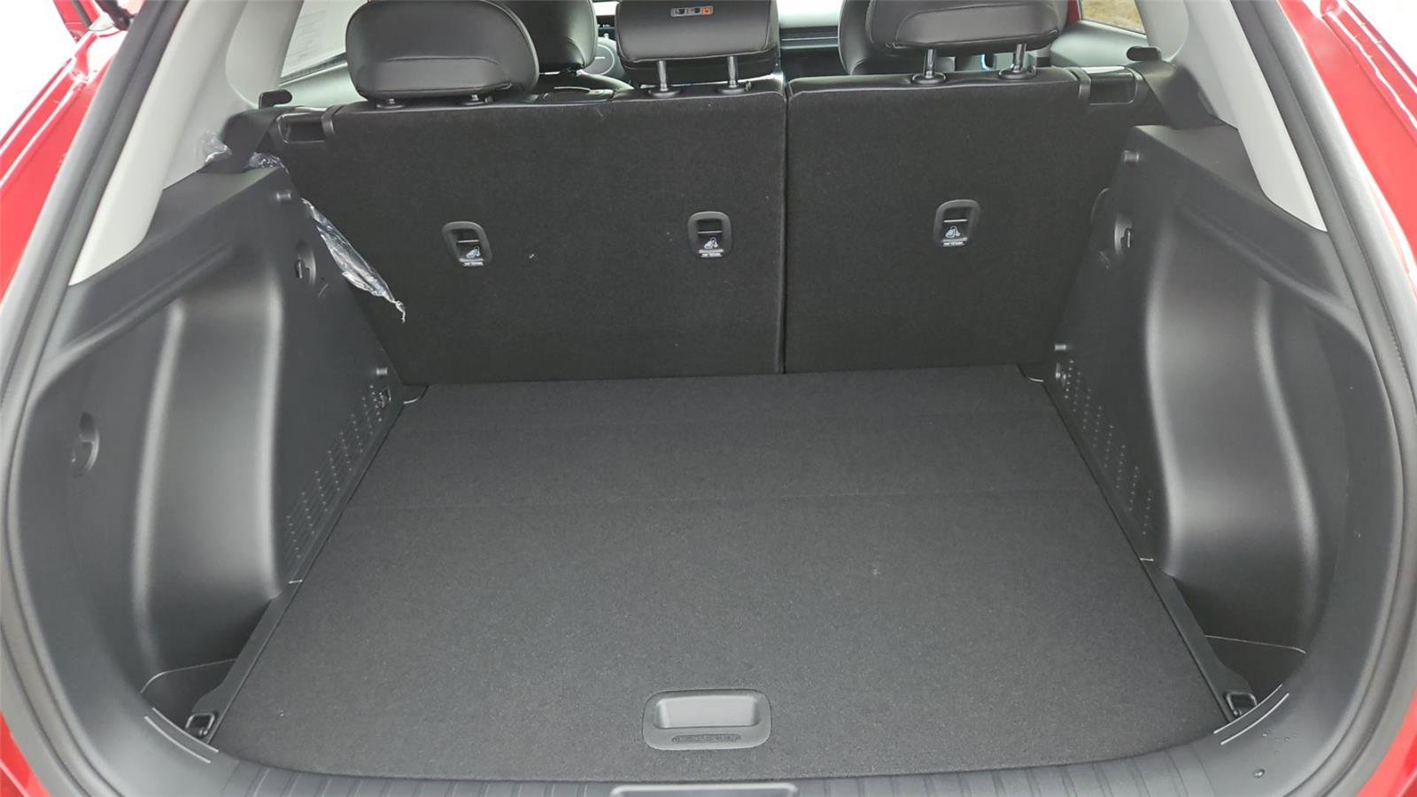 New 2026 Hyundai Kona SEL Premium AWD/4WD image 13