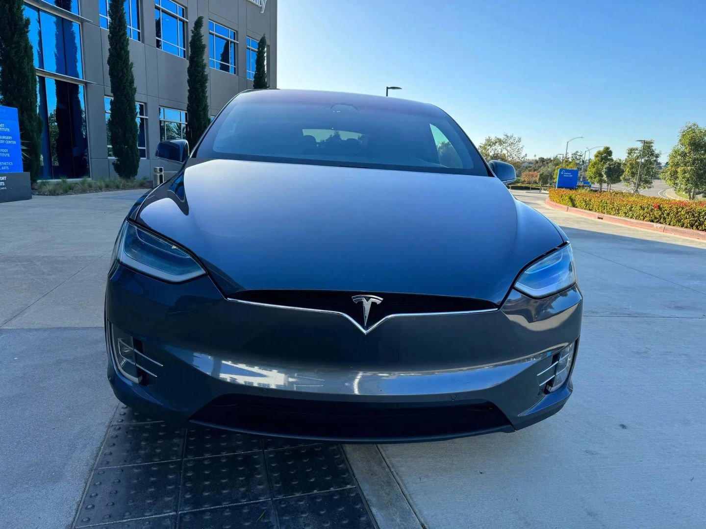 Used 2019 Tesla Model X Long Range AWD/4WD image 32