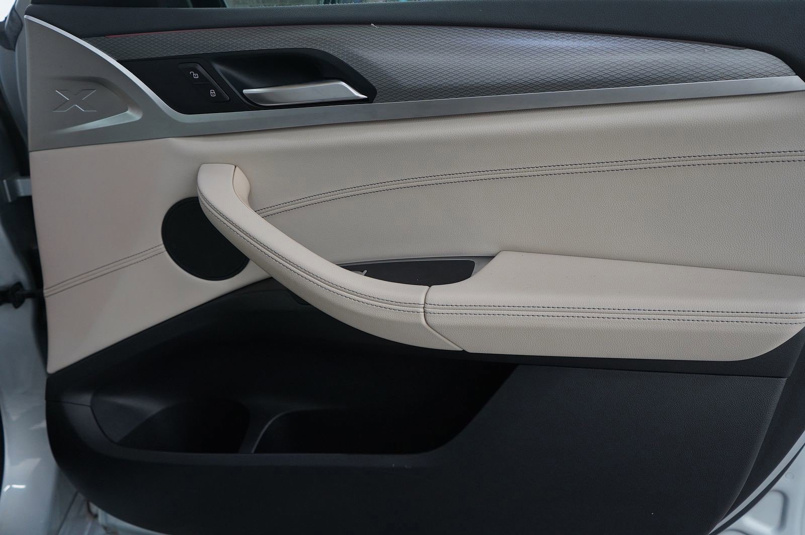 Used 2021 BMW X3 xDrive30i w/ M Sport Package image 9