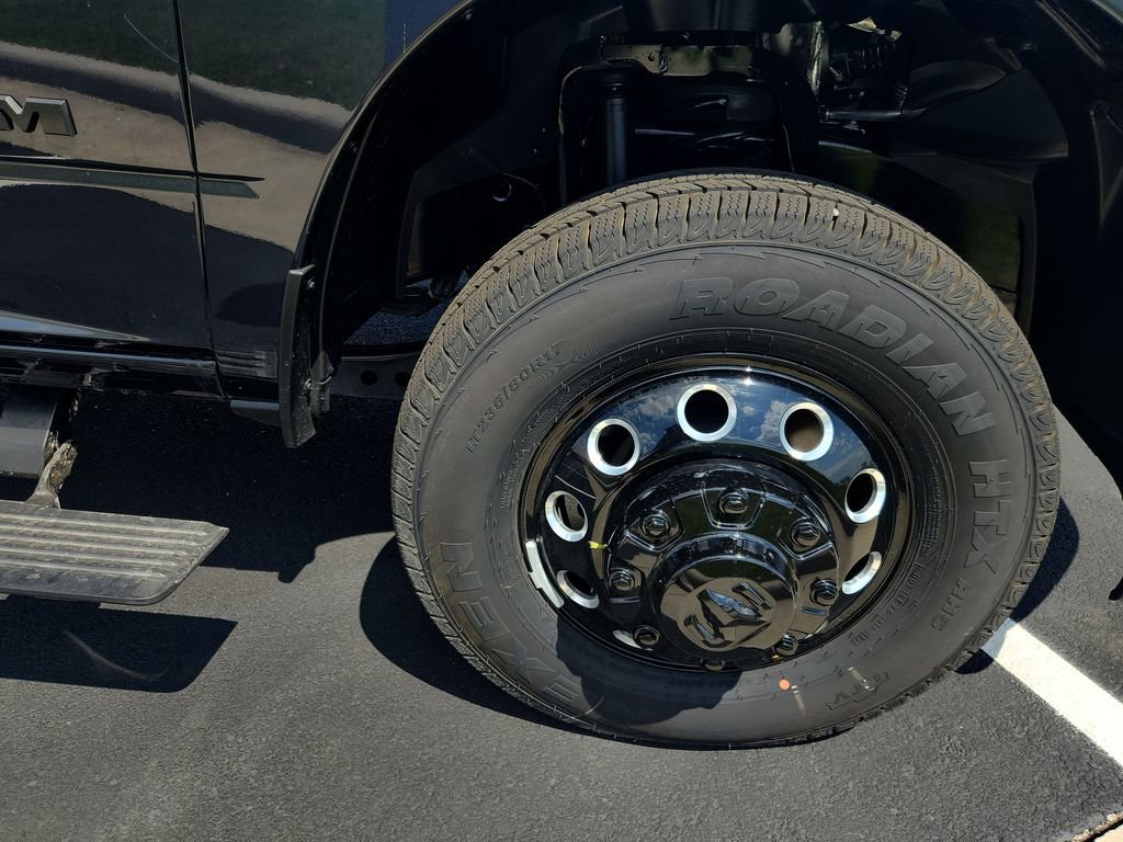 New 2026 RAM 3500 Laramie image 24