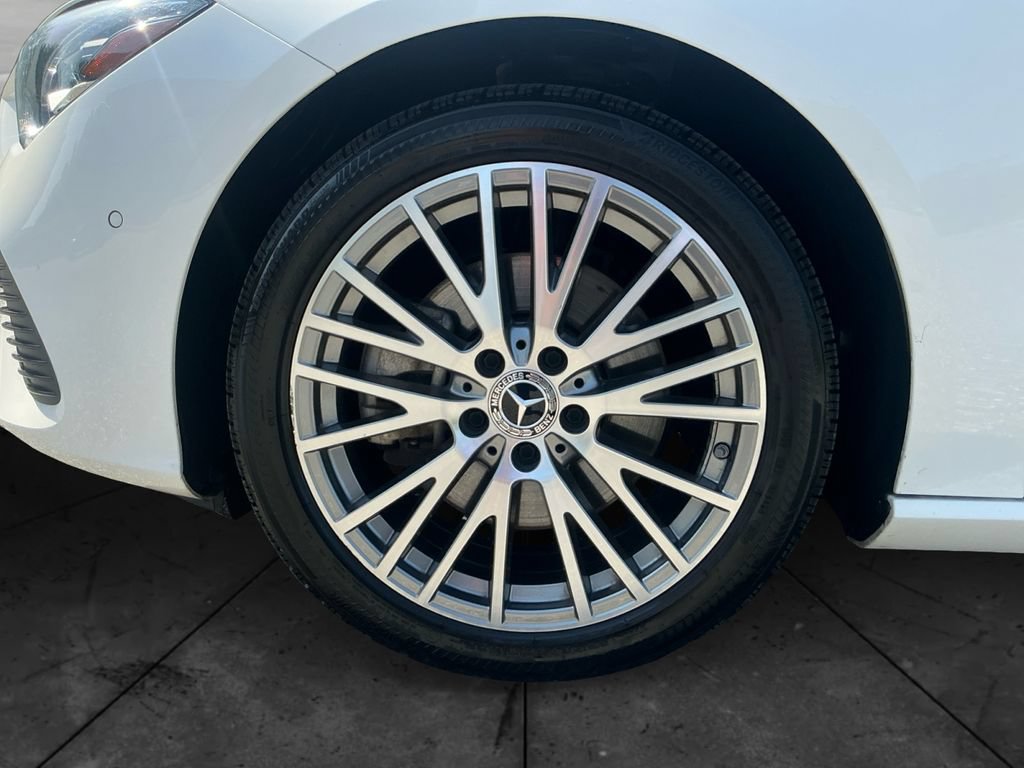 Used 2025 Mercedes-Benz CLA 250 image 15