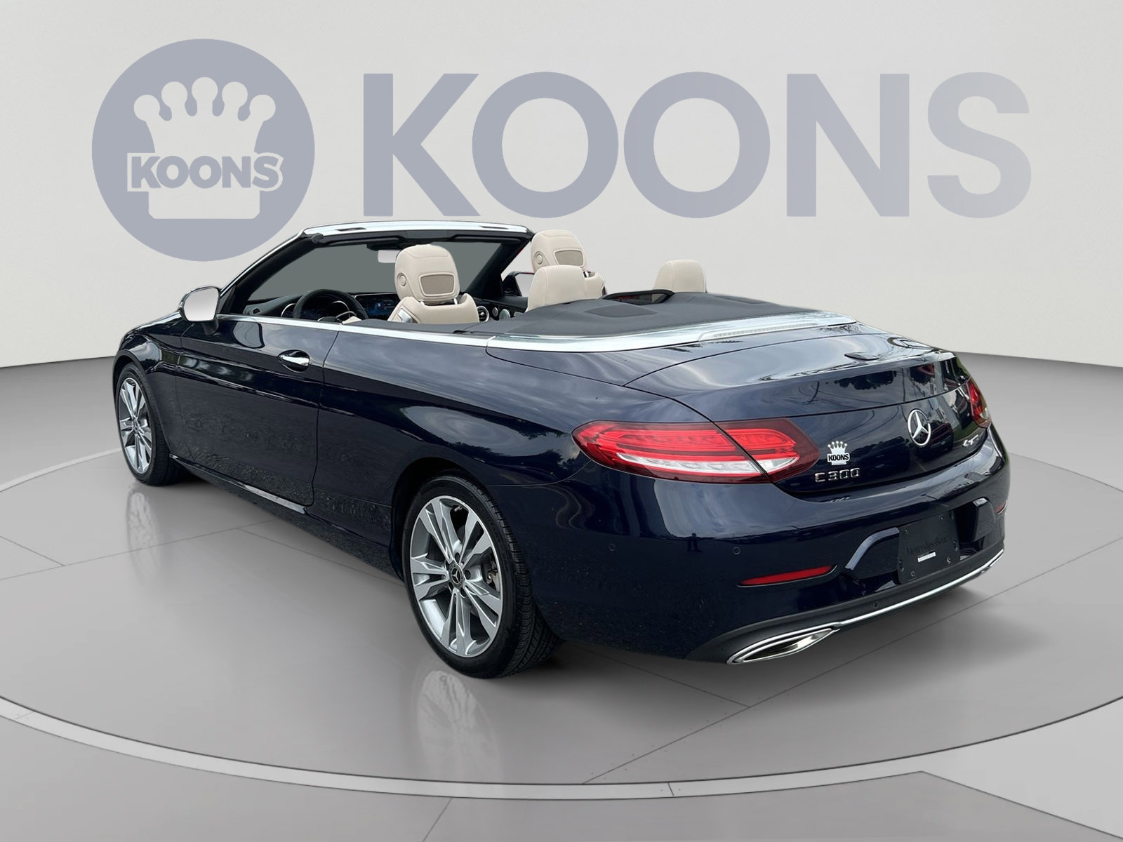 Used 2023 Mercedes-Benz C 300 4MATIC Cabriolet image 4