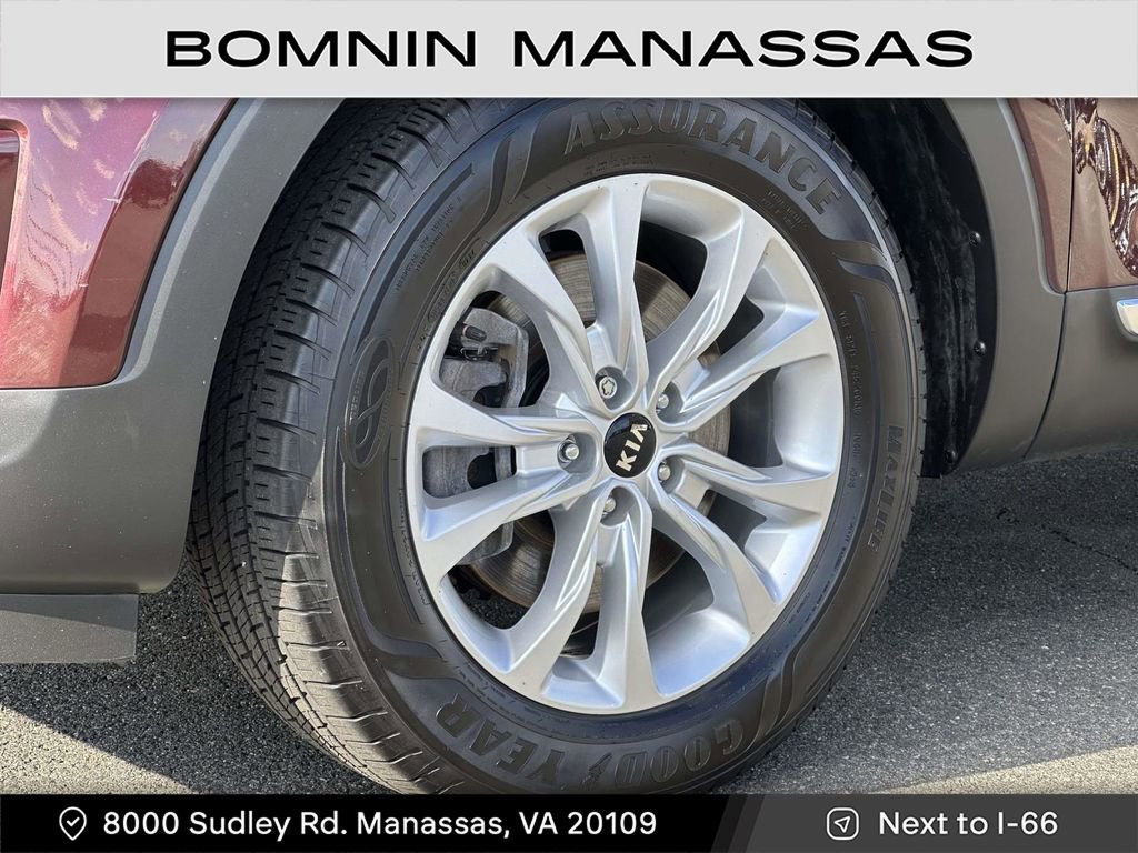 Used 2020 Kia Telluride LX image 7