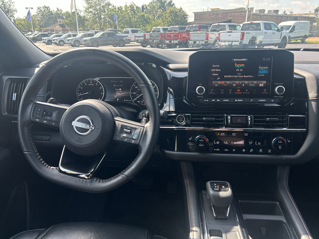 Used 2024 Nissan Pathfinder Rock Creek AWD/4WD image 11