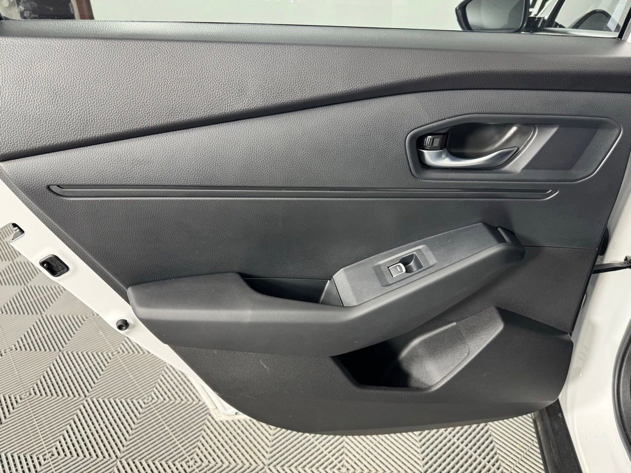 Used 2025 Honda Accord LX image 22