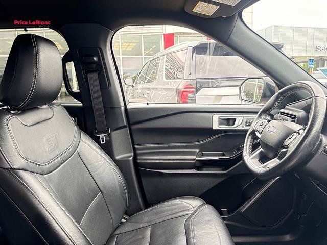 Used 2022 Ford Explorer ST w/ Equipment Group 401A AWD/4WD image 11