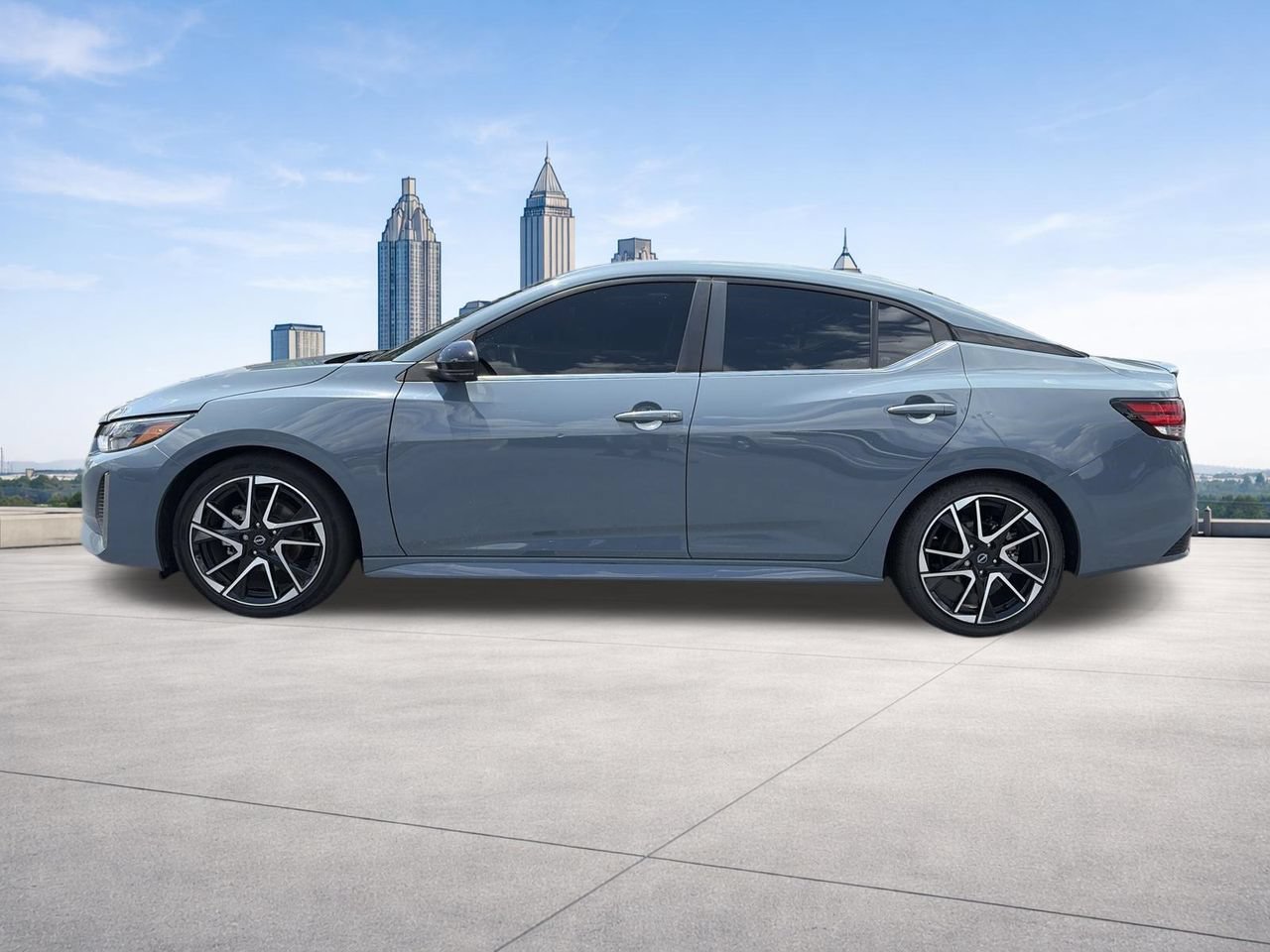 Used 2024 Nissan Sentra SR w/ SR Premium Package FWD image 22
