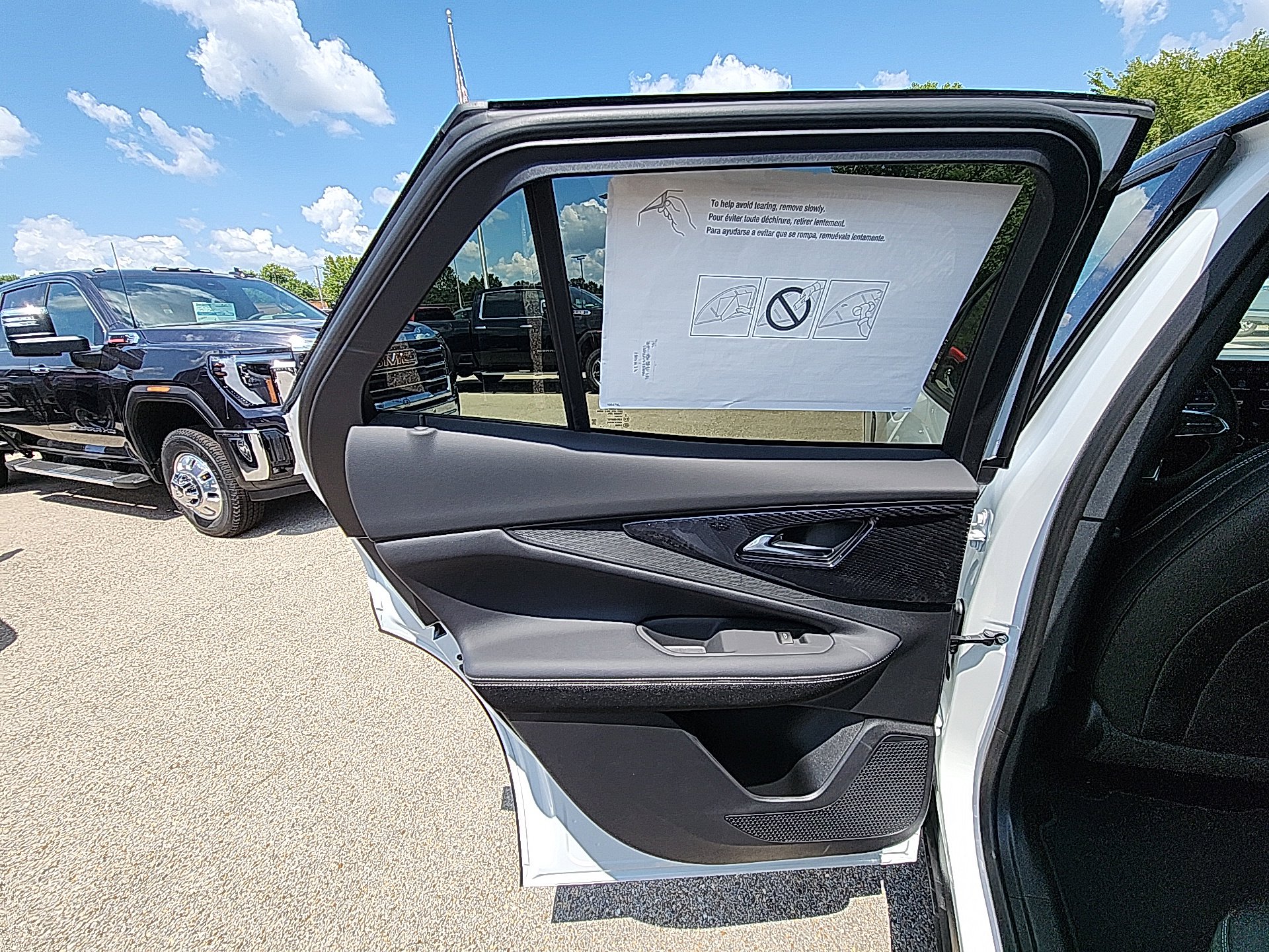 New 2025 Chevrolet Blazer EV LT w/ Super Cruise Package image 27