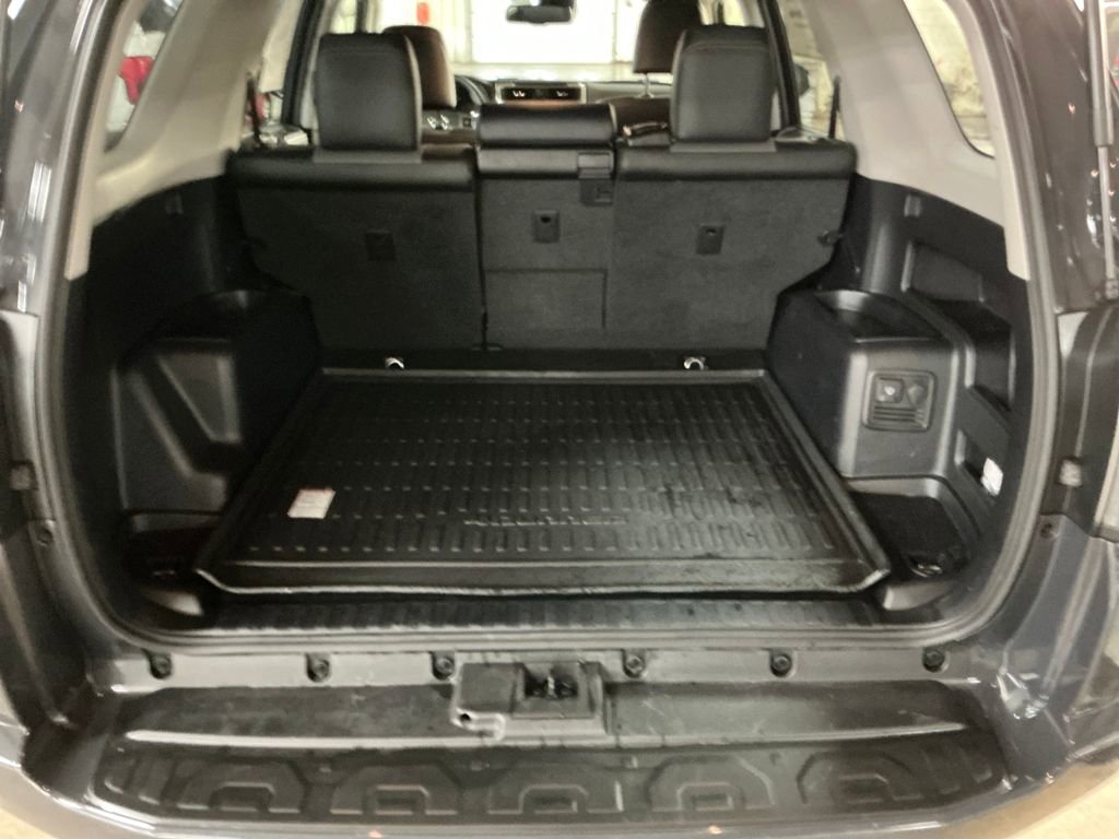 Certified 2024 Toyota 4Runner SR5 Premium image 22